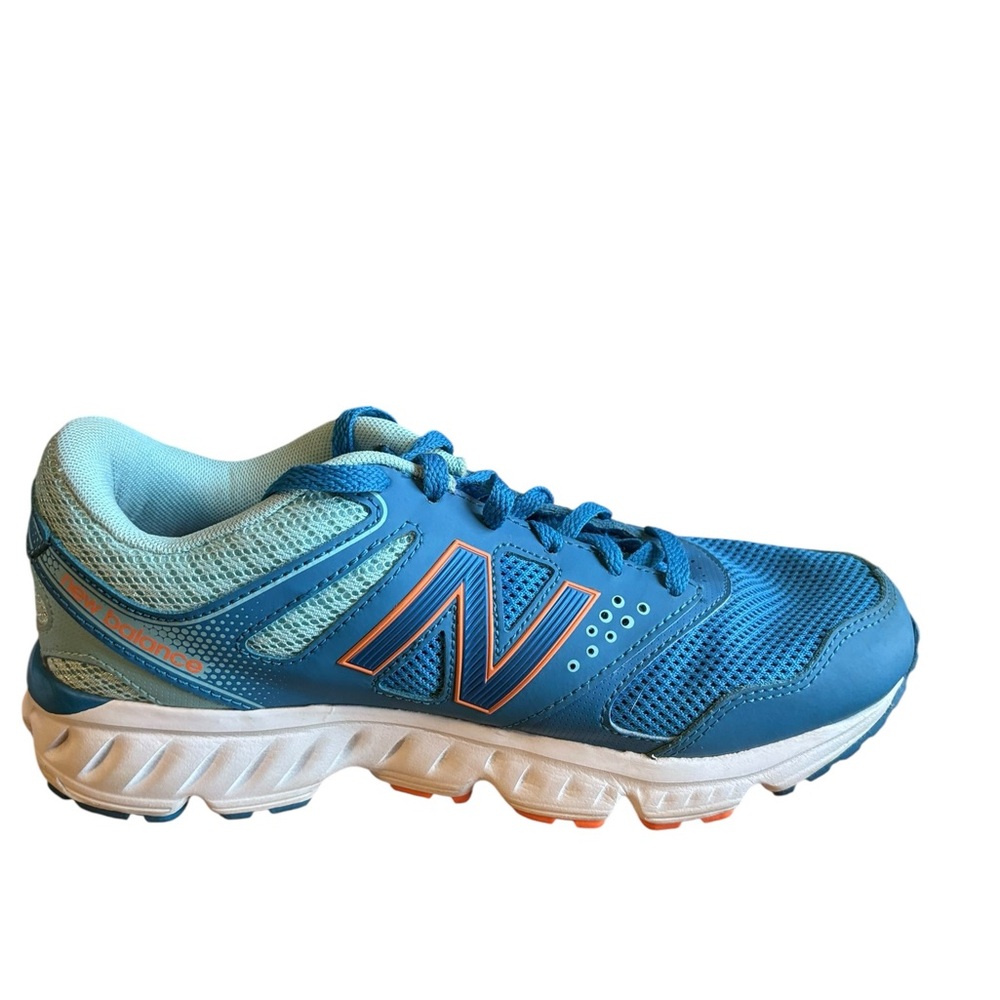 Women’s Size 7.5 New Balance Running Shoes